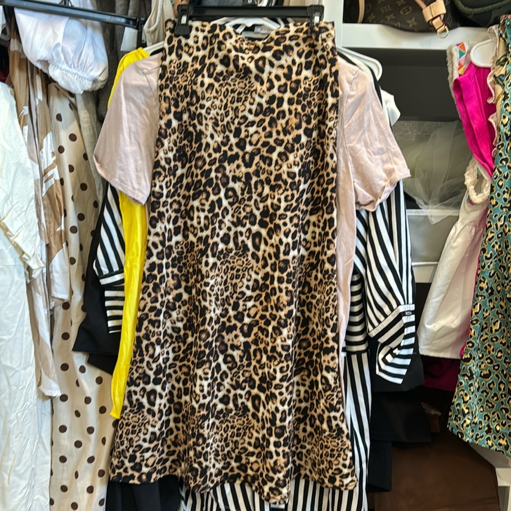Leopard midi
